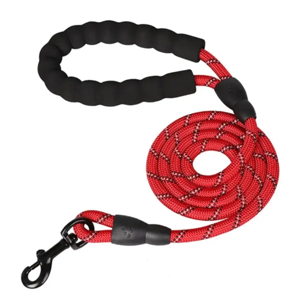 The reflective traction dog leash in red.